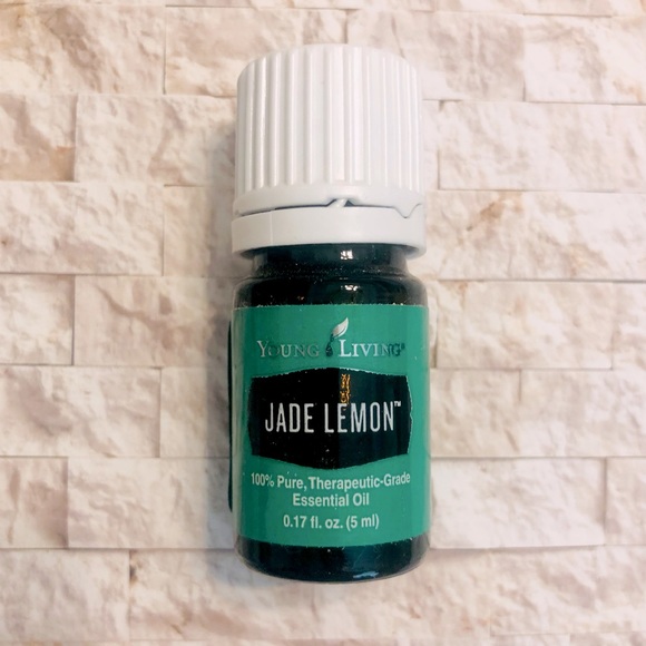 •Young Living Essential Oil• JADE LEMON 5ml